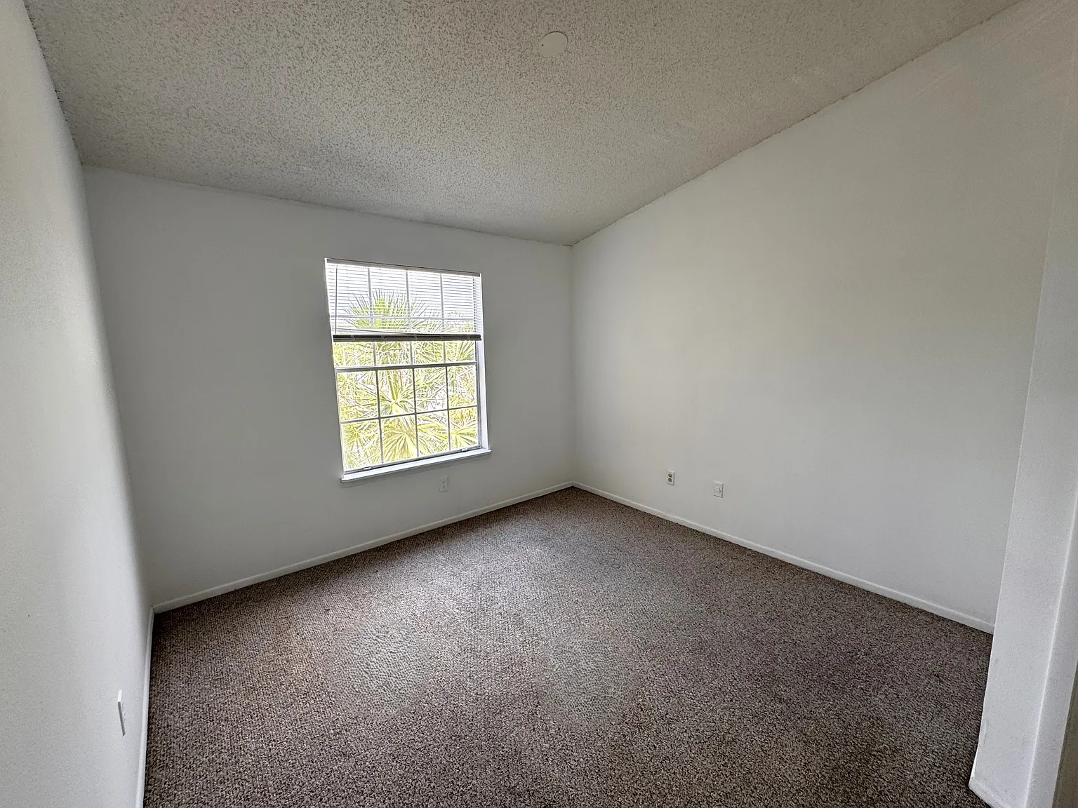 1932 Lake Atriums Circle, #73 - 73 — Photo 4