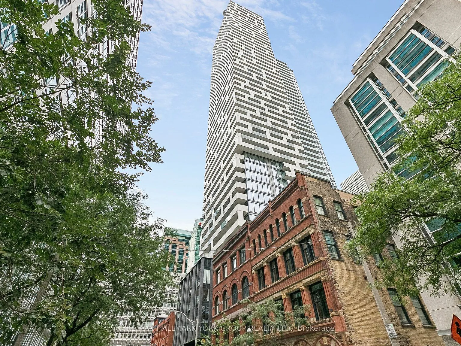2 bed, $4,000 — Photo 1