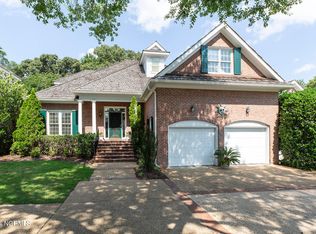 1906 Inverness Ln, Wilmington, NC 28405