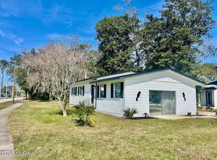 1861 Segrave St, South Daytona, FL 32119