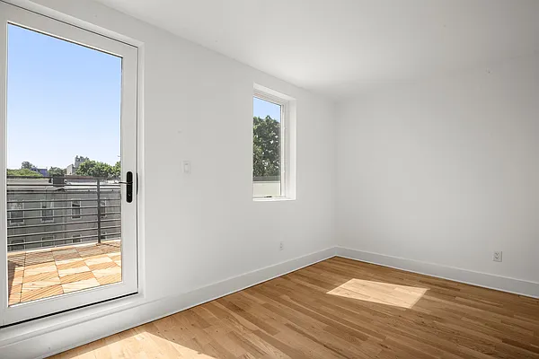 Sold by Compass | media 12