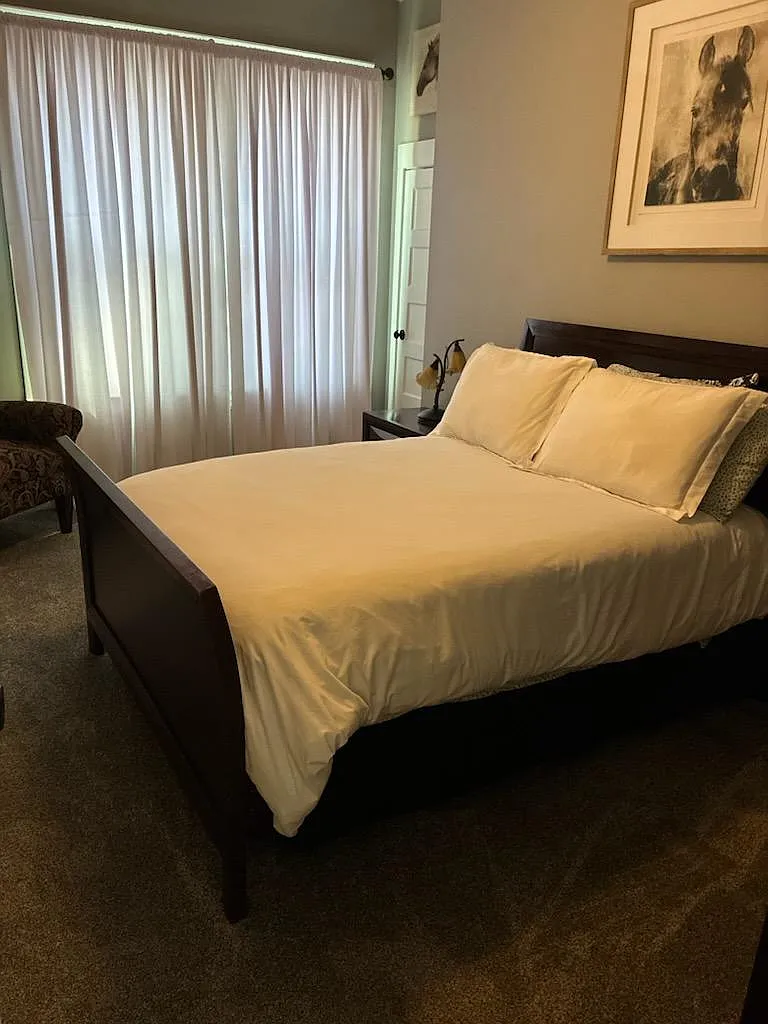 3 bed, 2.0 bath, 2000 sqft, $910 — Photo 2