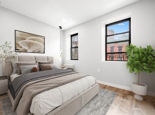 437 W 46th St #2F, New York, NY 10036