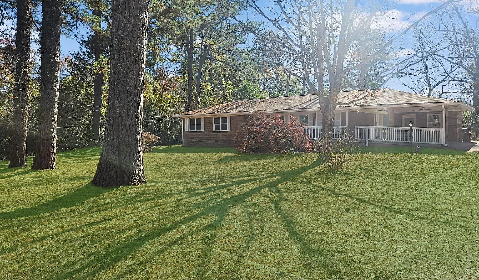 3 bed, 1527 sqft, $2,099 — Photo 2