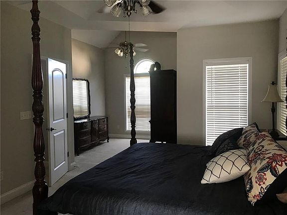 3rd image of 700 Melglory Rose Ct