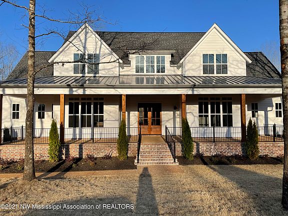 2nd image of 6264 Valley Oak Dr W