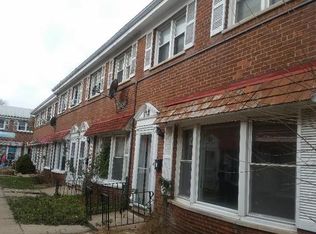 6252 N Hoyne Ave #C, Chicago, IL 60659