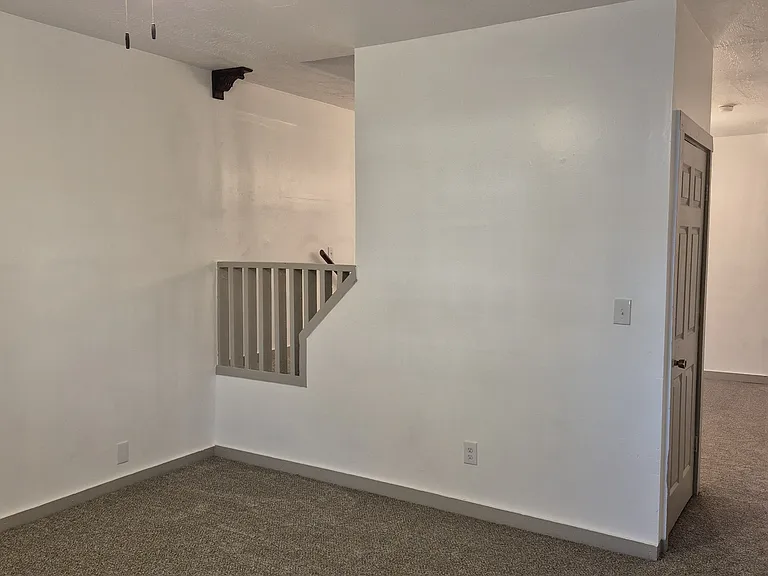 479 E Woodrow Ave — Photo 5