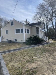 45 Timberpoint Road, East Islip, NY, 11730