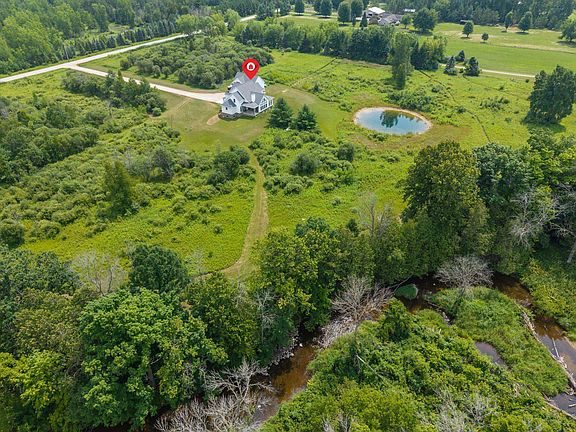 4th image of 1191 Hilbert Rd