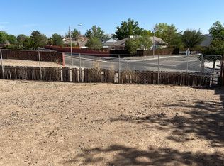 1012 Charles Dr NE, Rio Rancho, NM 87144