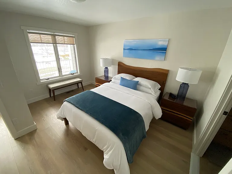 2048 Marina Ct — Photo 19