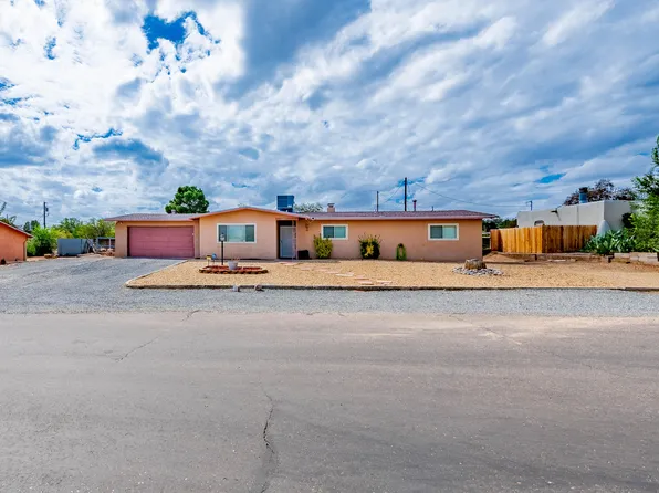1115 Cielo Vista Del Norte NW, Corrales, NM 87048