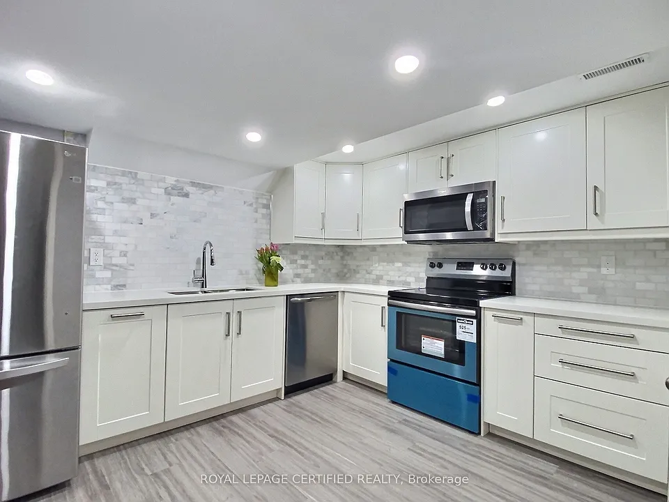 3845 Brinwood Gate W