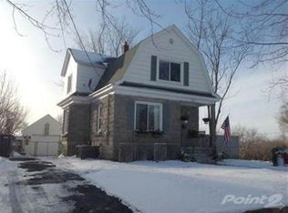 647 Sutherland Ave, Janesville, WI 53545