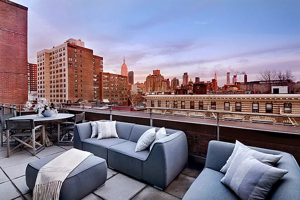 Sold by Stribling | media 44