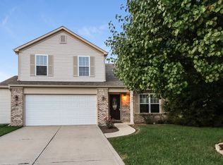 975 Needle Ridge Ln, Brownsburg, IN 46112