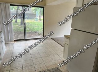 7044 Montana Ct, Hammond, IN