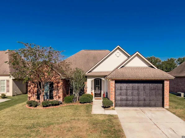 8909 Reserve Oak Ave, Zachary, LA 70791