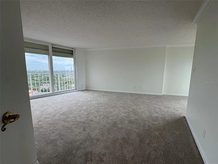 2611 Bayshore Blvd #1805 — Photo 27