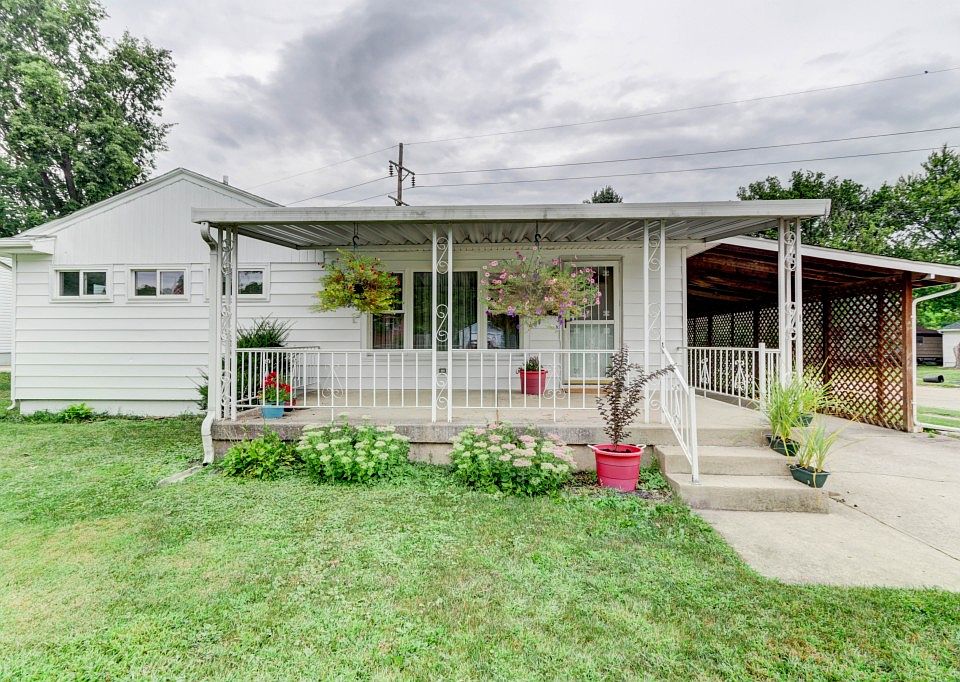 1st image of 443 Travis Dr