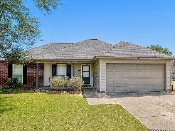 17047 Hunters Trce W, Prairieville, LA 70769