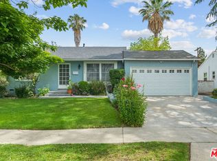 16907 Bassett St, Van Nuys, CA 91406