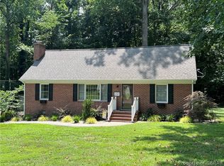 252 Garnett Hill Dr, Urbanna, VA 23175