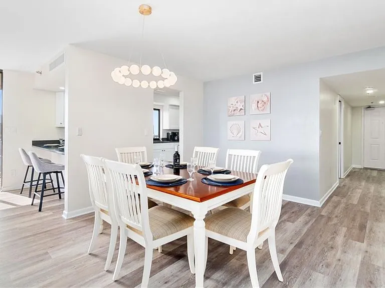 26225 Hickory Blvd #PHB — Photo 16