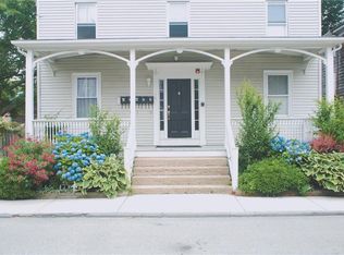 14 Brinley St APT 4, Newport, RI 02840