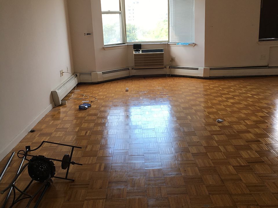 1st image of 13949 Barclay Ave #006K
