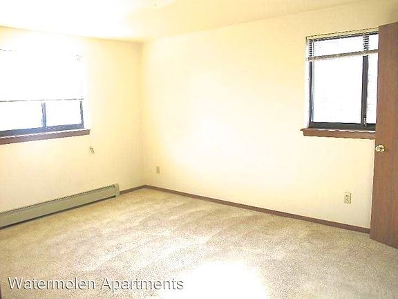 5th image of 578 N Danz Ave APT 3