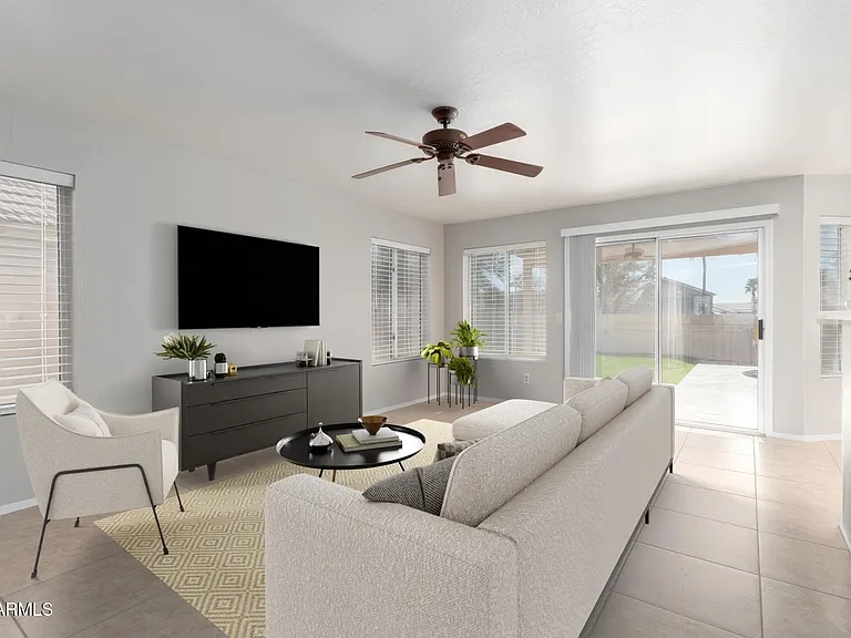 3611 E Windmere Dr — Photo 17