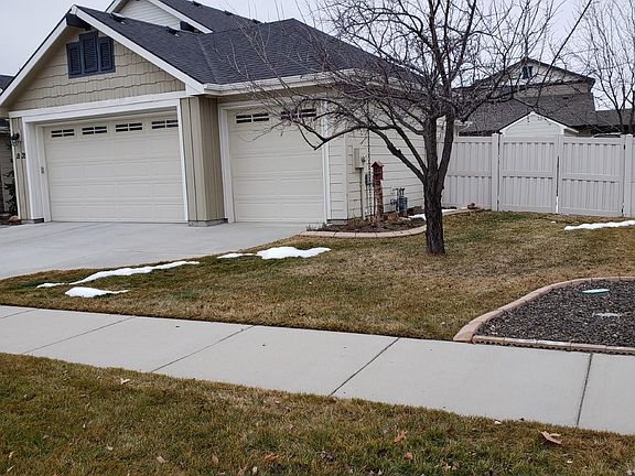 2nd image of 1835 Horseshoe Canyon Dr