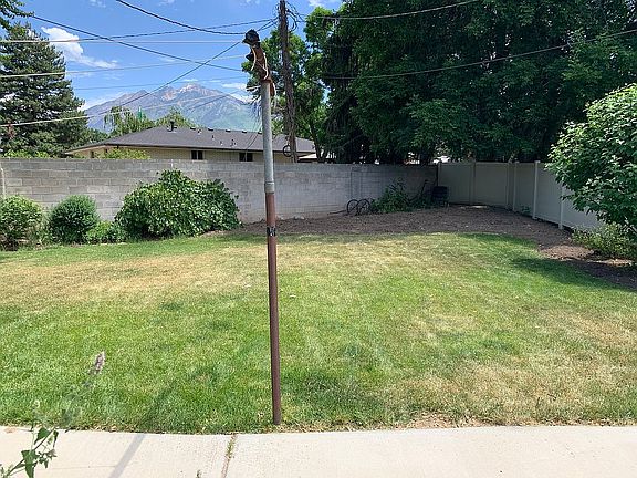 5th image of 6289 S Jamestown Cir