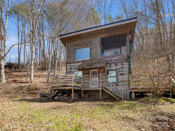 38 Jenkins Farm Ln, Weaverville, NC 28787