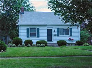 1st image of 179 Fairlawn Ave