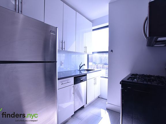 3rd image of 295 E 149th St APT 12