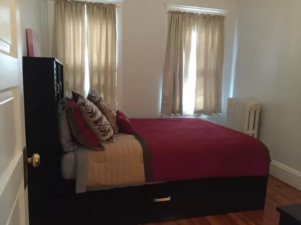 1019 Washington St, Newton, MA 02460