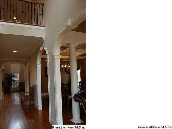 4th image of 1500 Woodlands Pl