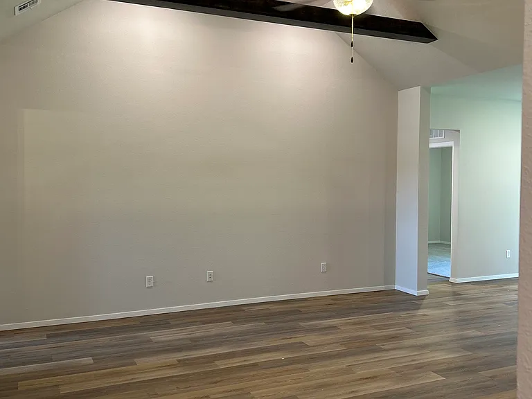 3708 W Delmar St — Photo 17