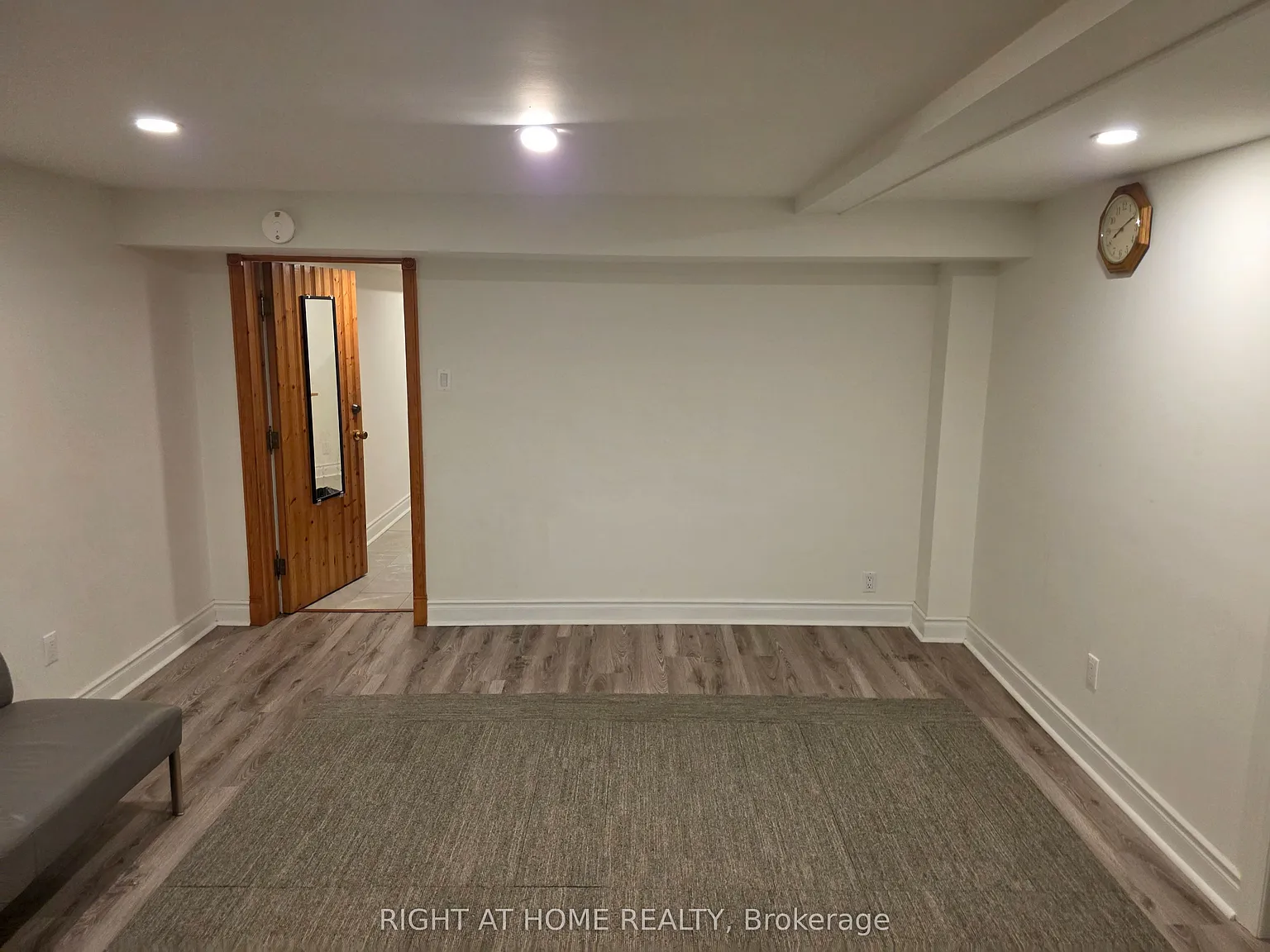 2 bed, $1,800 — Photo 4