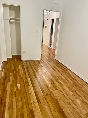 Rented by MQ Realty LLC | media 13