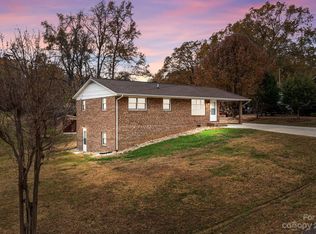 2103 Hillcrest Ave, Albemarle, NC 28001