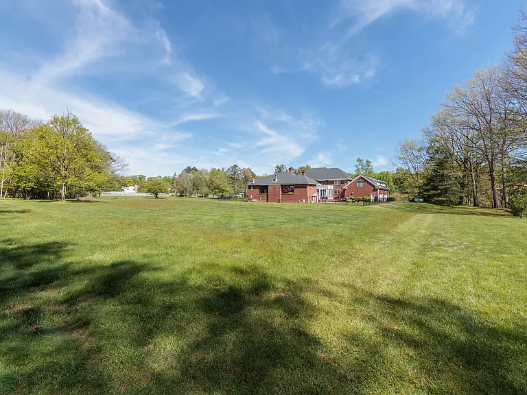 30 Cableknoll Ln — Photo 48