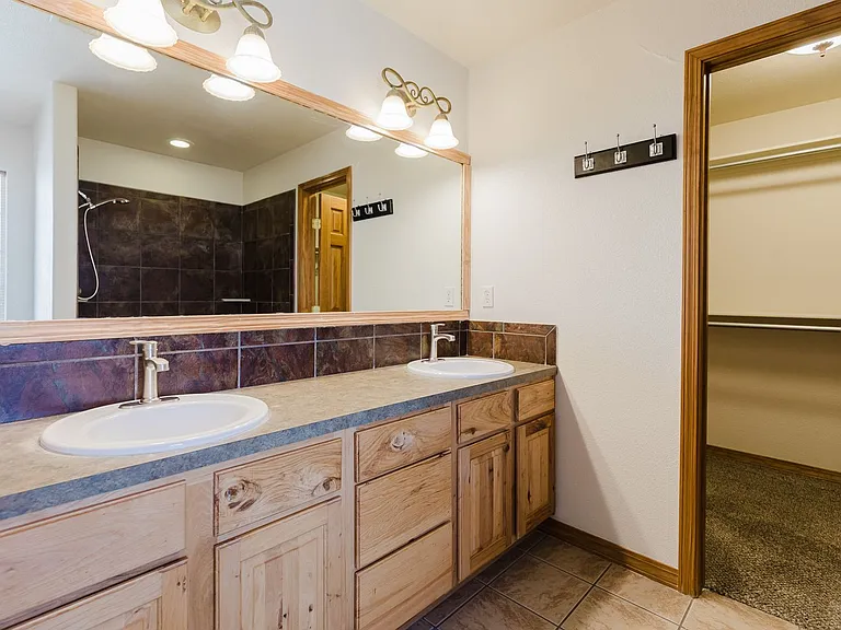 413 Chaco Dr — Photo 12