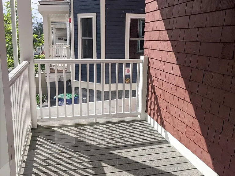 79 Conwell Ave #2 — Photo 6