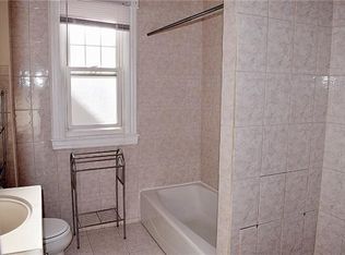 128 Brookside Ave, Mount Vernon, NY 10553
