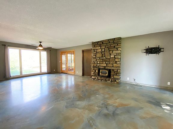 4th image of 10212 Paganica Pl