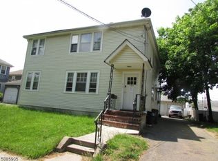 132 Coddington St, Rahway, NJ 07065
